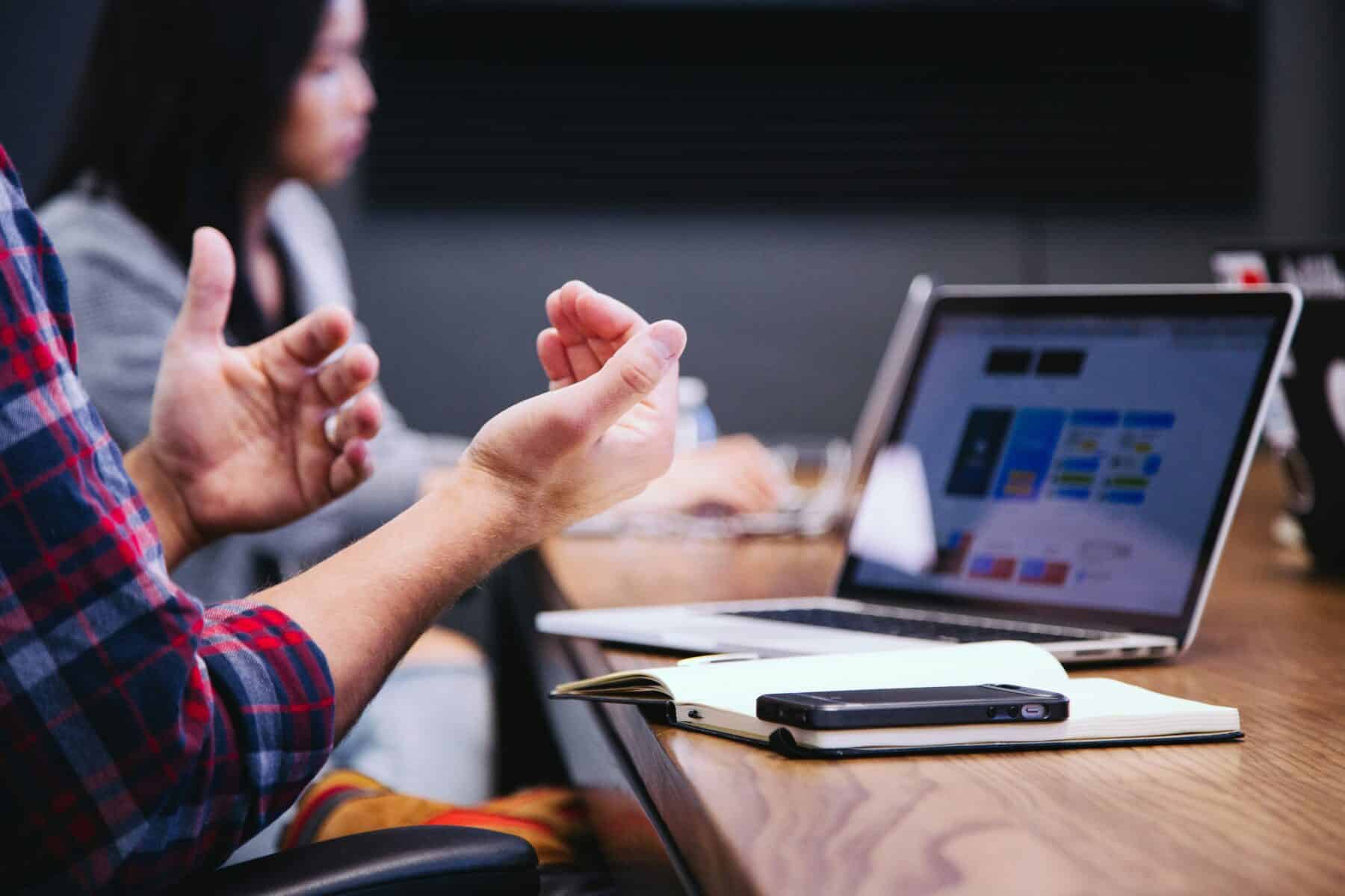 Lees meer over het artikel AI als sparringpartner voor ondernemersbesluiten