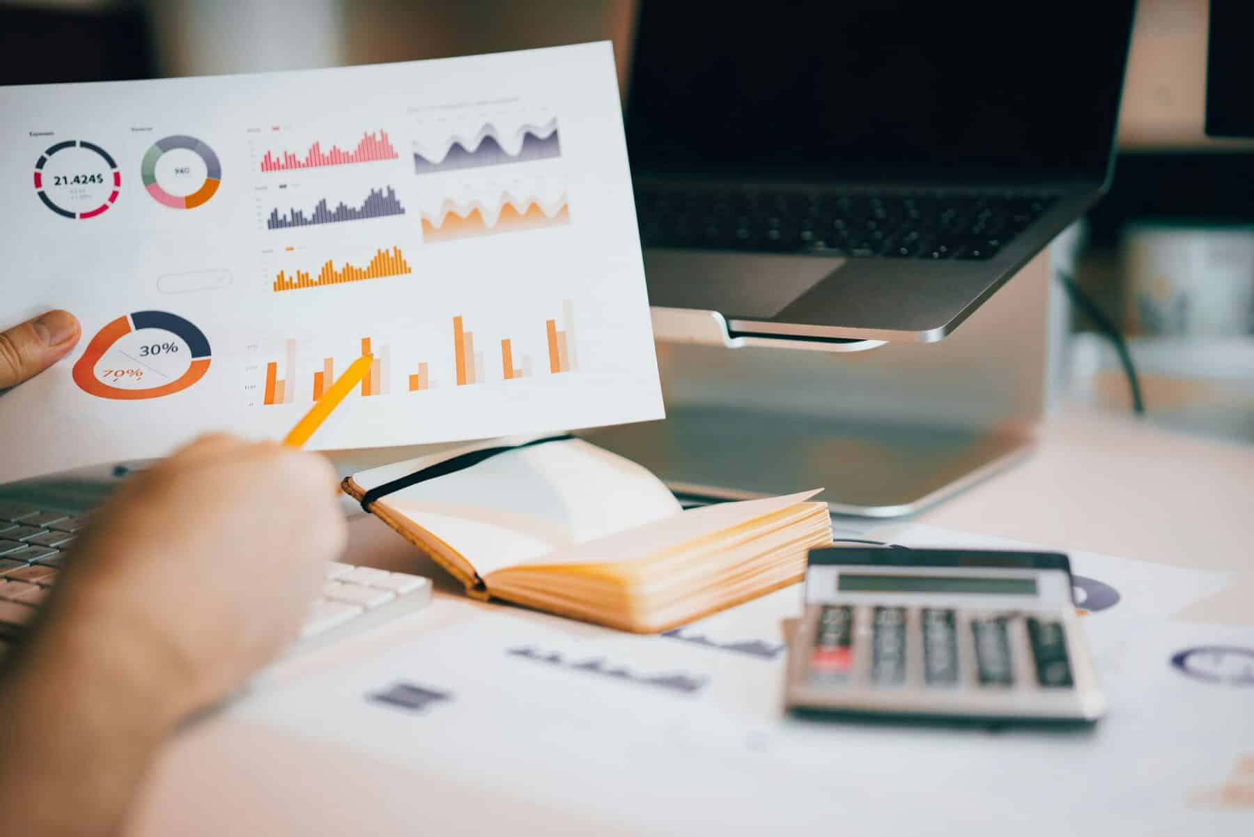 Lees meer over het artikel Je verkoopproces versnellen met AI: zo werkt het